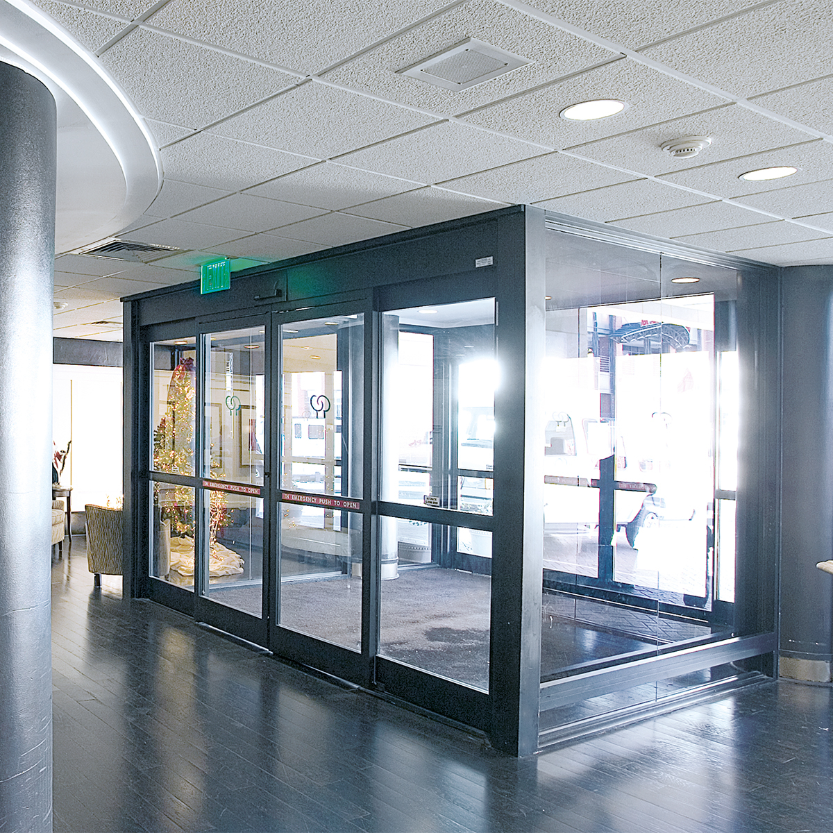Commercial Glass Sliding Door